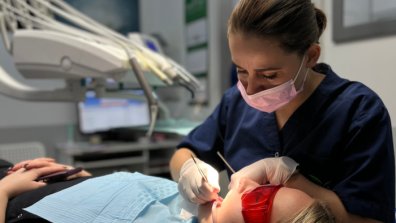 Osiągnij śnieżnobiały uśmiech!